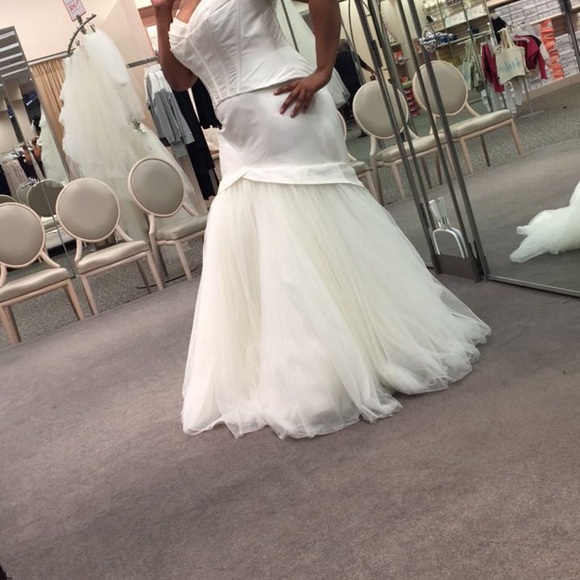 this woman come on yourpage telling you to take down your merchandise,don’tdoit - Picture 3 of 5